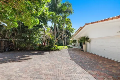 210 Ocean Blvd, Golden Beach FL 33160