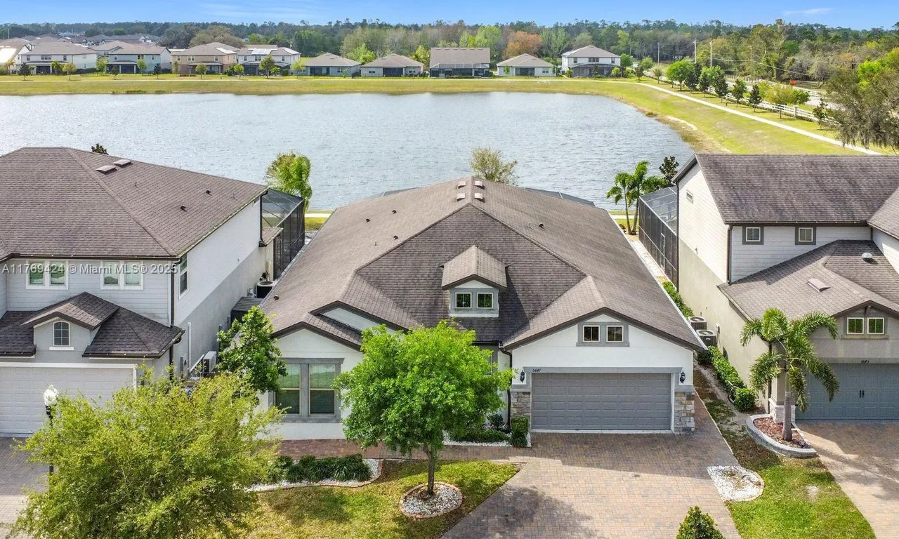 5647 Barletta Drive, Saint Cloud FL 34771