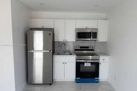 729 SW 3rd St, Miami FL 33130