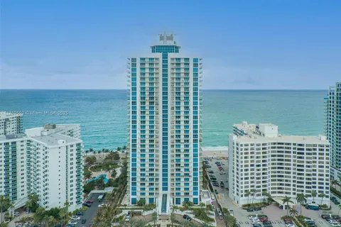 3101 S Ocean Dr # 1704, Hollywood FL 33019