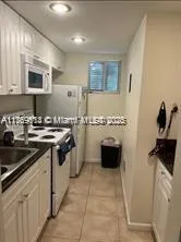 8601 SW 68th Ct # 2, Pinecrest FL 33156