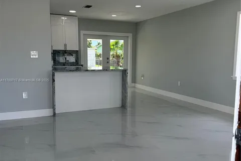 15044 SW 304th Ter, Homestead FL 33033