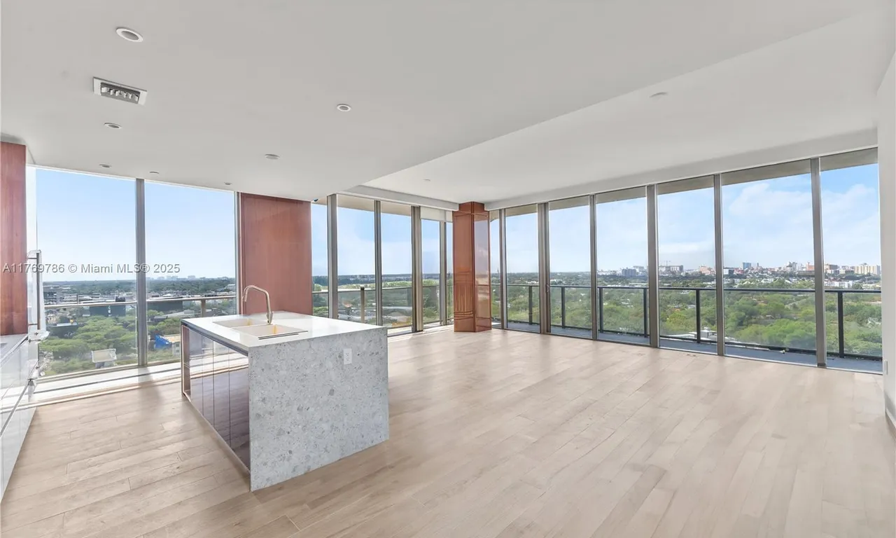 2678 Tigertail Ave # 1201, Miami FL 33133