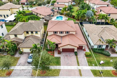 3626 SE 1st St, Homestead FL 33033