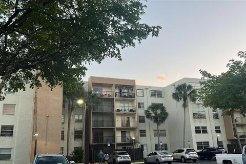 14250 SW 62nd St # 517, Miami FL 33183