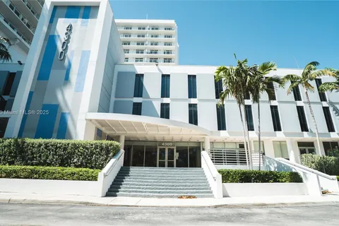 4300 Biscayne Blvd # 201, Miami FL 33137