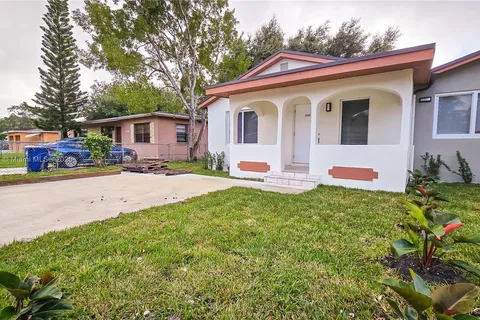 1066 NW 112th St # 1066, Miami FL 33168