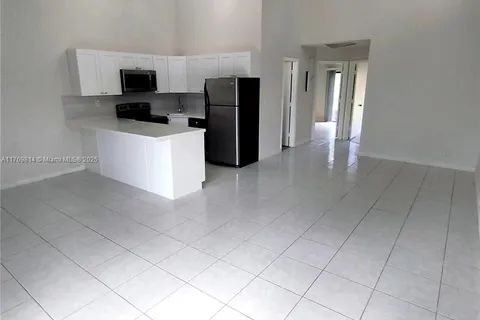 2435 NW 55th Ave # 2435, Lauderhill FL 33313