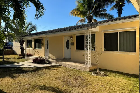 531 NW 25th Ave, Miami FL 33125