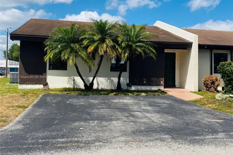 13987 SW 50th Ter, Miami FL 33175