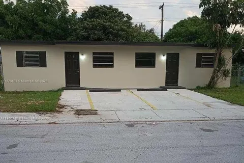 10540 SW 172nd St, Miami FL 33157