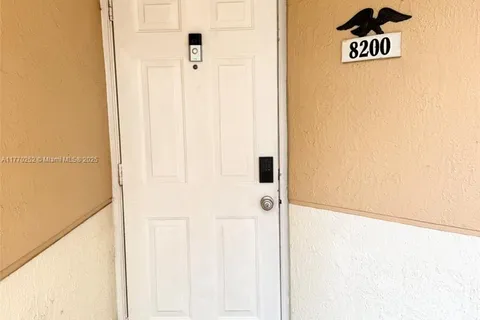 8200 NW 24th St # 8200, Coral Springs FL 33065