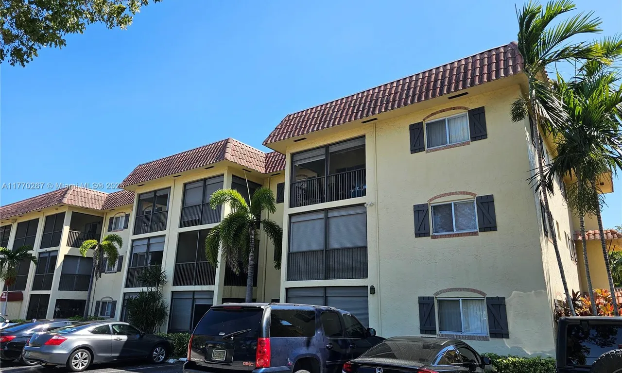 259 S Cypress Rd # 508, Pompano Beach FL 33060