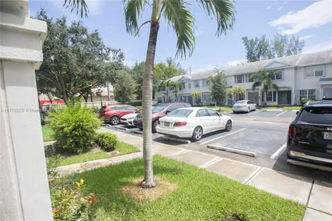 4905 SW 31st Ter # 115, Dania Beach FL 33312