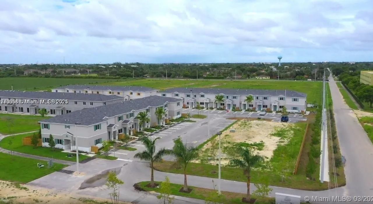388 NW 12th Pl # 388, Florida City FL 33034