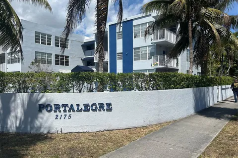 2175 NE 170th St # 205, North Miami Beach FL 33162