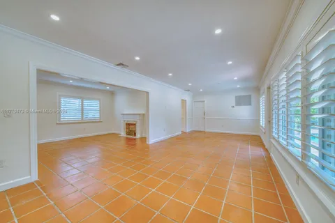 1435 Blue Rd, Coral Gables FL 33146