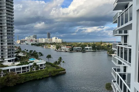 20515 E Country Club Dr # 1041, Aventura FL 33180