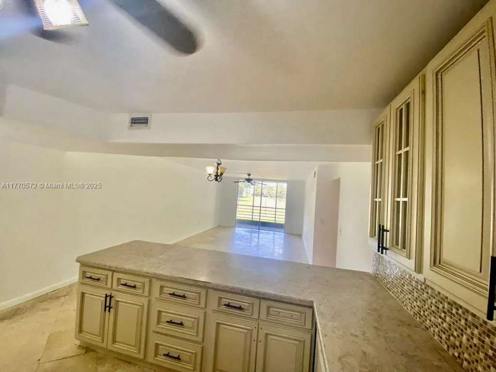 3390 Foxcroft Rd # C112, Miramar FL 33025