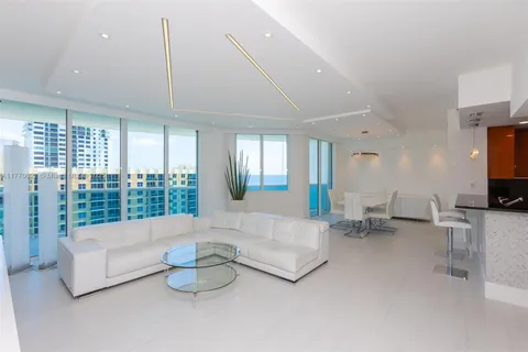 2711 S Ocean Dr # 1601, Hollywood FL 33019