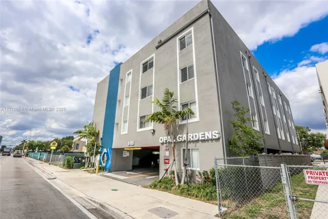 5185 W Flagler St, Miami FL 33134