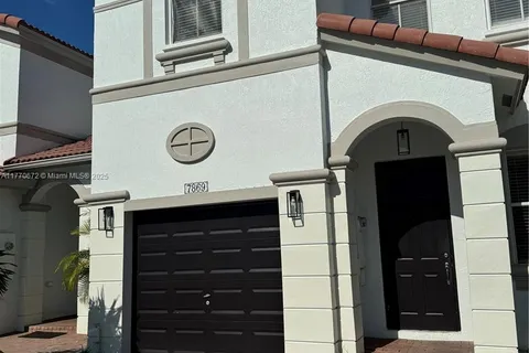 7869 NW 110 AV, Doral FL 33178