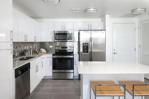 1776 Polk # 405, Hollywood FL 33020