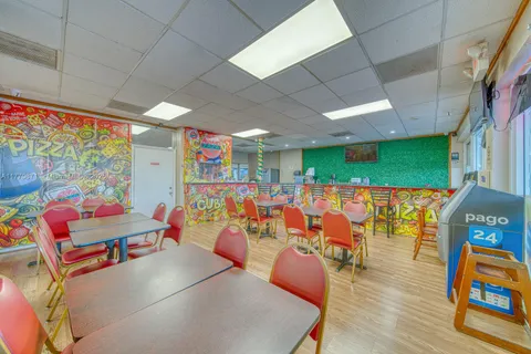 Pizza Restaurant For Sale By Miami Airport, Miami FL 33125
