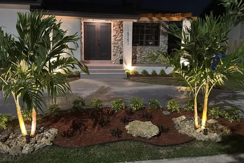5152 SW 6th, Miami FL 33134