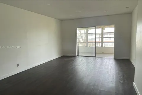 7605 NW 4th Pl # 202, Margate FL 33063