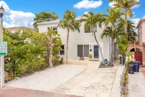 727 85th St, Miami Beach FL 33141