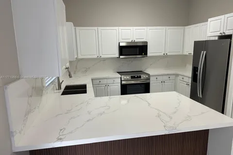 10191 NW 43rd Ter # 10191, Doral FL 33178