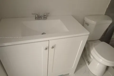 1408 NW 9th Ave, Fort Lauderdale FL 33311