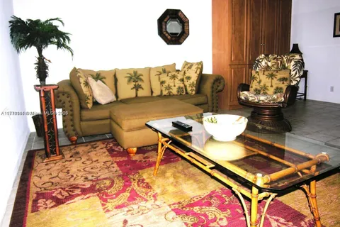 2501 S Ocean Dr # 506, Hollywood FL 33019