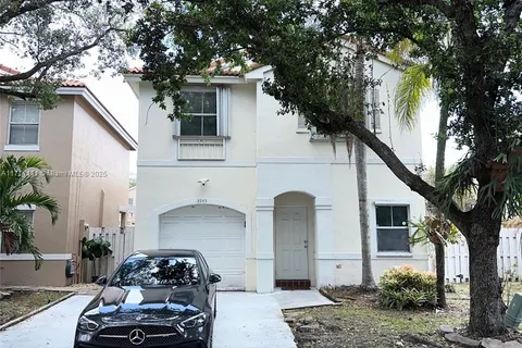 3945 S Fern Forest Rd # 3945, Cooper City FL 33026