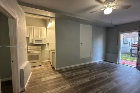 3421 NW 11th Ave # 2, Miami FL 33127