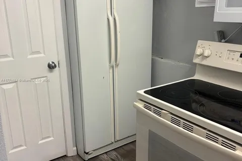 3421 NW 11th Ave # 2, Miami FL 33127