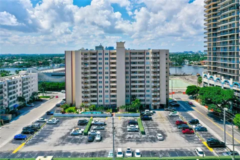 200 S Birch Rd # 208, Fort Lauderdale FL 33316