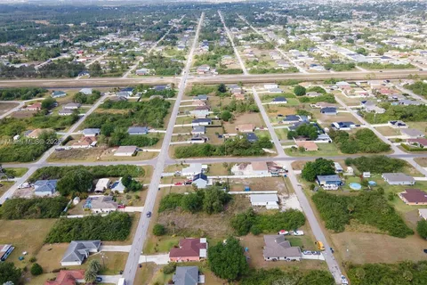 2912 40th St Sw, Lehigh Acres FL 33976