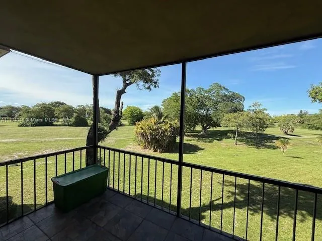 6101 N Falls Circle Dr # 312, Lauderhill FL 33319