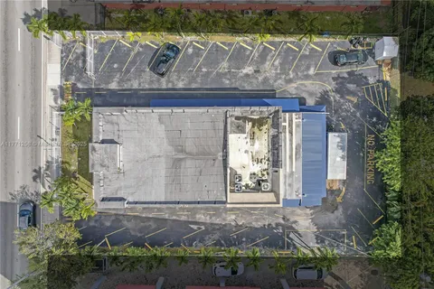 2924 W Flagler St, Miami FL 33135