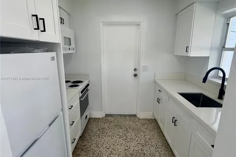 1710 Arthur St # 0, Hollywood FL 33020