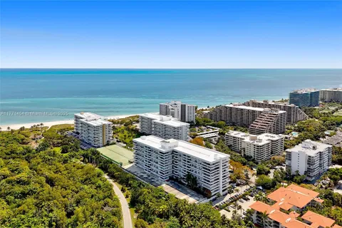 155 Ocean Lane Dr # 310, Key Biscayne FL 33149