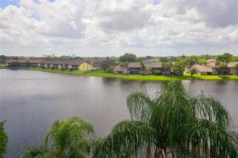 4025 N Nob Hill Rd # 507, Sunrise FL 33351