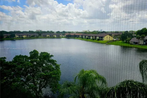 4025 N Nob Hill Rd # 507, Sunrise FL 33351