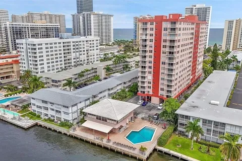 3161 S Ocean Dr # 708, Hallandale Beach FL 33009