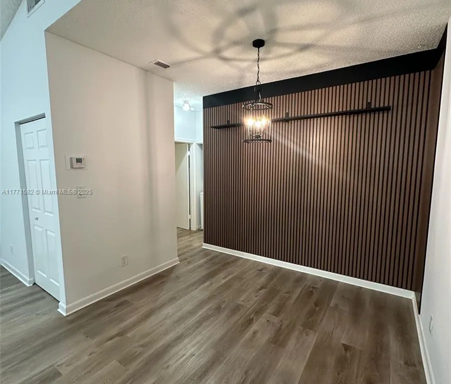 800 Cypress Park Way # D1, Deerfield Beach FL 33064