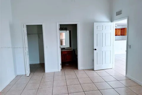 121 S IVAN S # 121, Lehigh Acres FL 33973