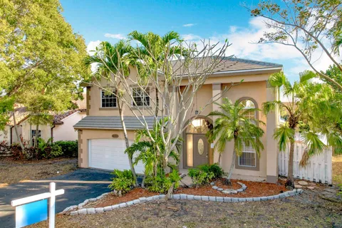 14021 Richwood Pl, Davie FL 33325
