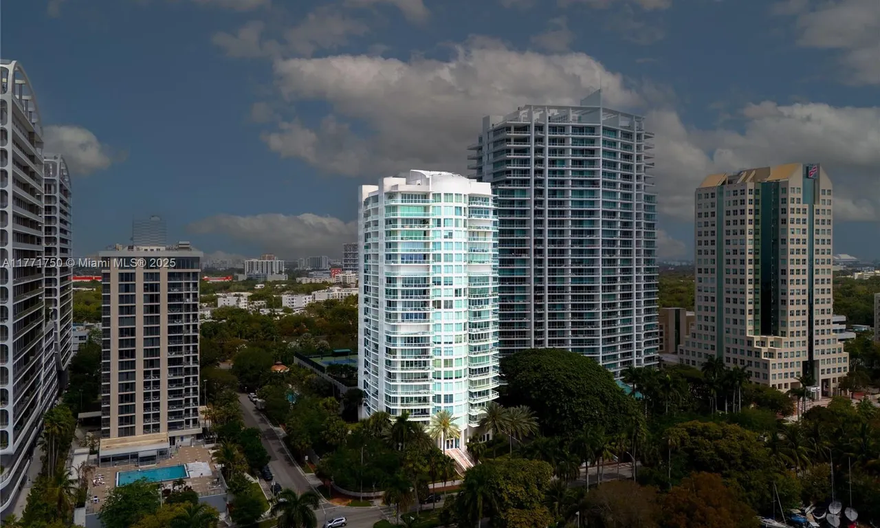 2645 S Bayshore Dr # 902, Miami FL 33133